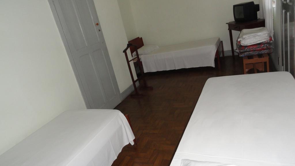 Hotel Aliança Barbacena Quarto foto